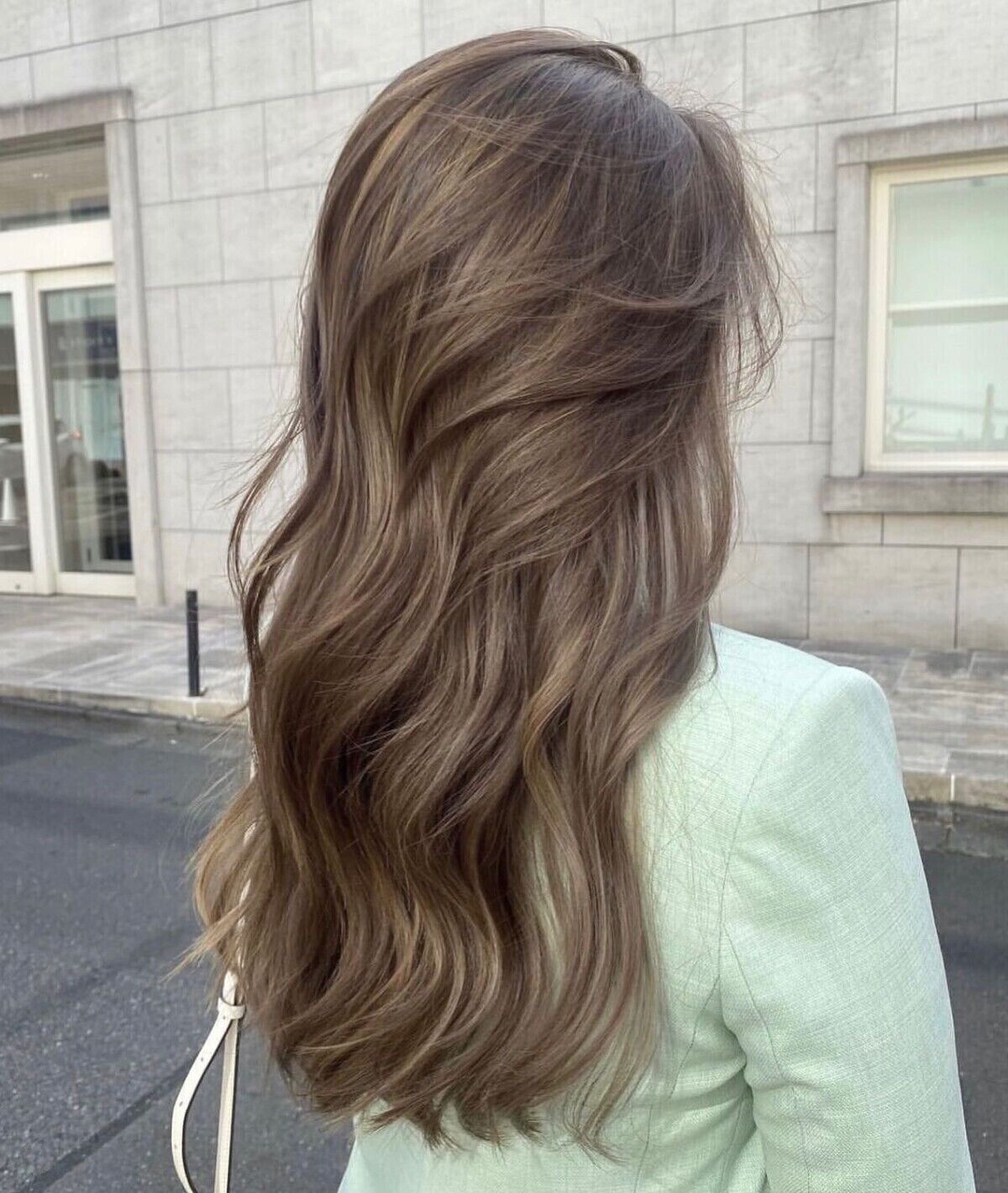 ▲秋季髮色      。（圖／翻攝自IG）