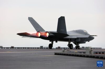 不滿殲-35滯空時間太短 央視洩密重啟殲-20上艦?