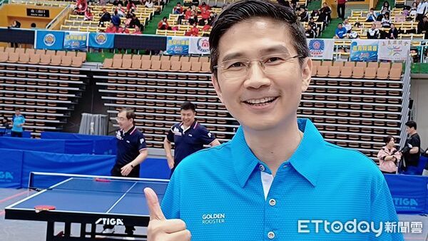 ▲▼             。（圖／引自曾獻瑩臉書）