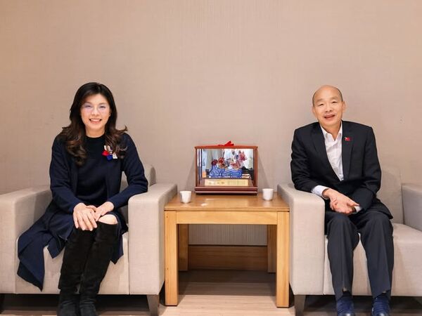 ▲鄭麗文今日拜訪立法院長韓國瑜。（圖／鄭麗文臉書）