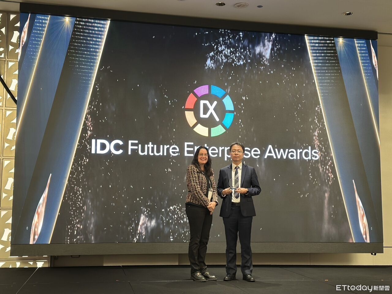 台南勇奪 IDC「最佳數位政策獎」 智慧稅務創新獲國際肯定