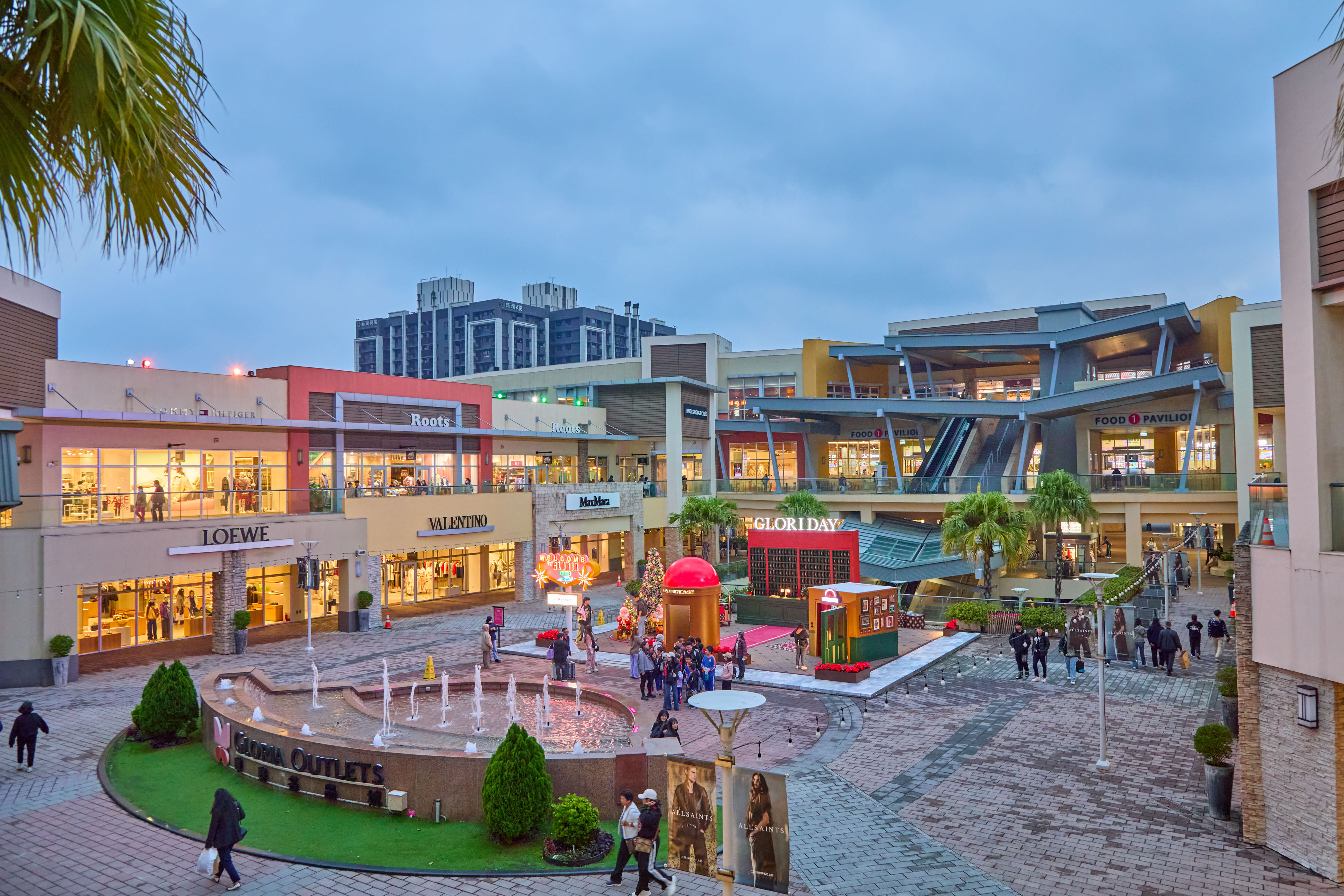 ▲華泰名品2025耶誕城。（圖／業者提供）