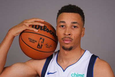 4勝12敗獨行俠再傳噩耗！資深後衛報銷　明年1月前都無法補人