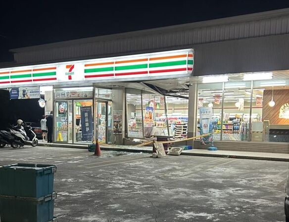 ▲▼嘉義車禍。（圖／翻攝自綠豆嘉義人）