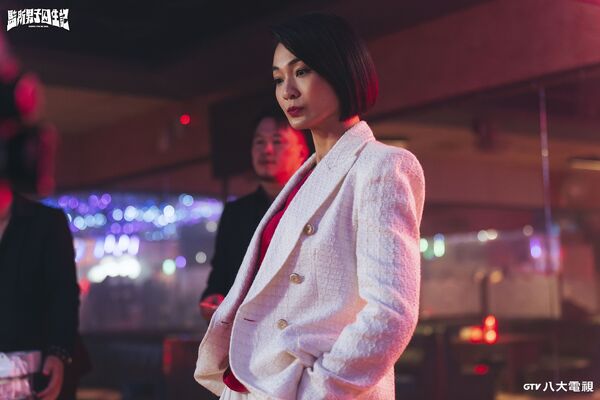▲ 《監所男子囚生記》飾演黑幫大姐大的陳雪甄戲外是學霸。（圖／八大電視、壹壹影業、愛奇藝國際版提供）