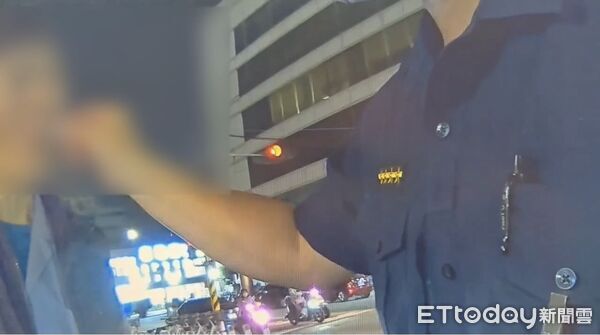 ▲▼毒品唾液快篩上路抓毒駕！　高雄男騎車遭查「陽性」成全台首例。（圖／記者賴文萱翻攝）