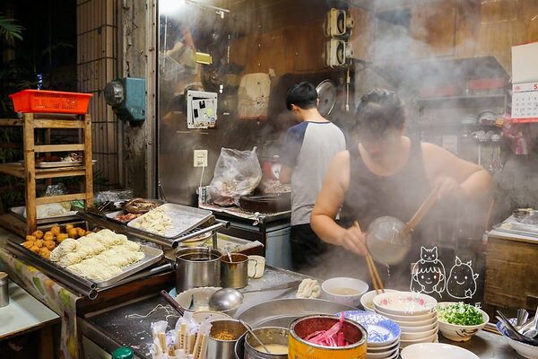 ▲▼宜蘭近50年美食推薦「火生餛飩麵店」。（圖／部落客陳小可提供）