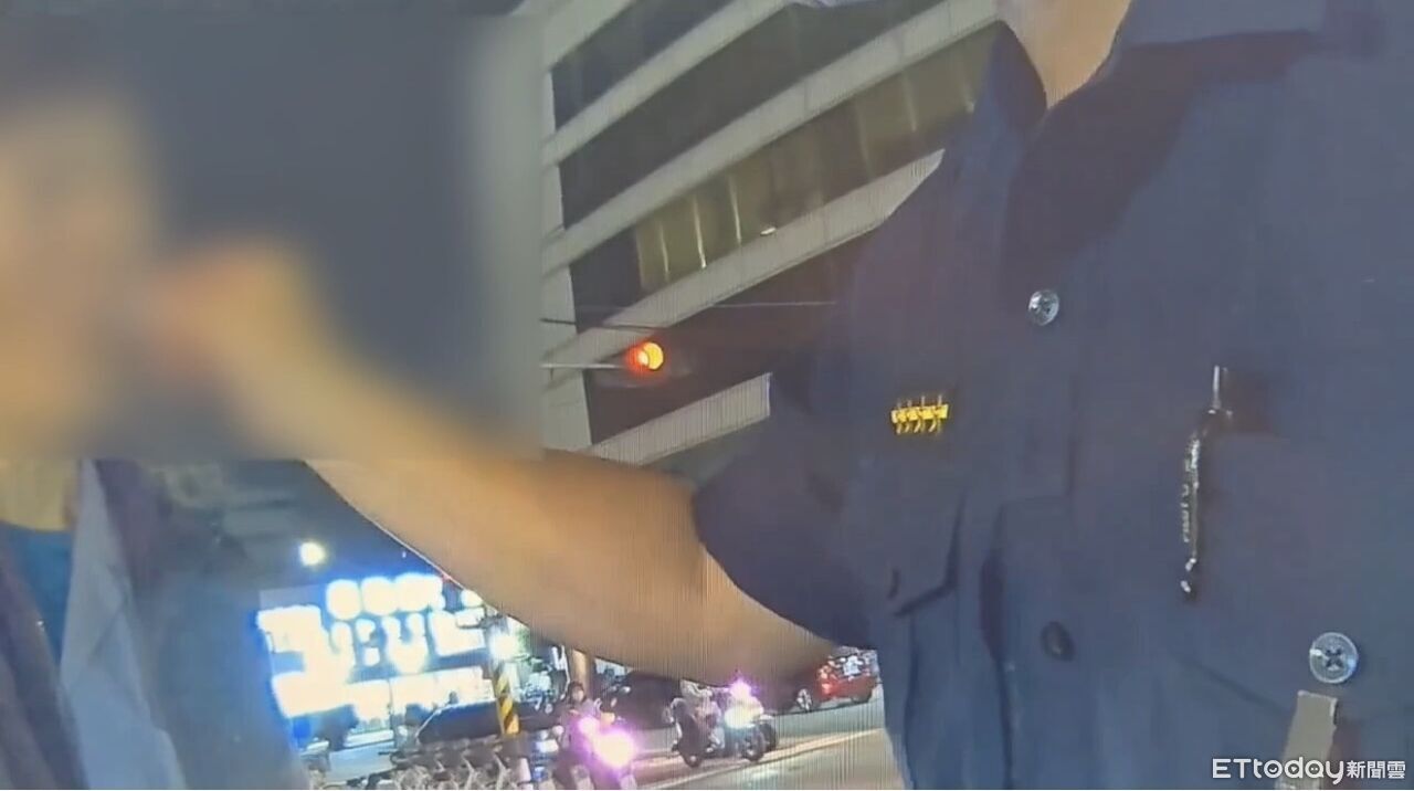 抓毒駕新招！高雄騎士被攔查「唾液快篩陽性」　成全國首例