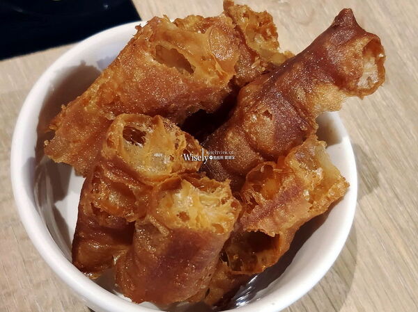 ▲▼宜蘭羅東半自助火鍋吃到飽「和口田鍋物」，主食配菜飲料冰品任享用。（圖／部落客WISELY提供）