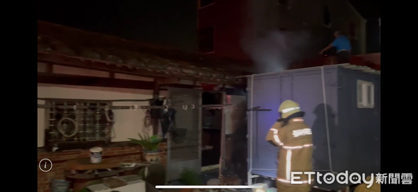 ▲高壓細水霧消防車於後壁三合院火警中迅速壓制火勢，成功避免延燒。（記者林東良翻攝，下同）