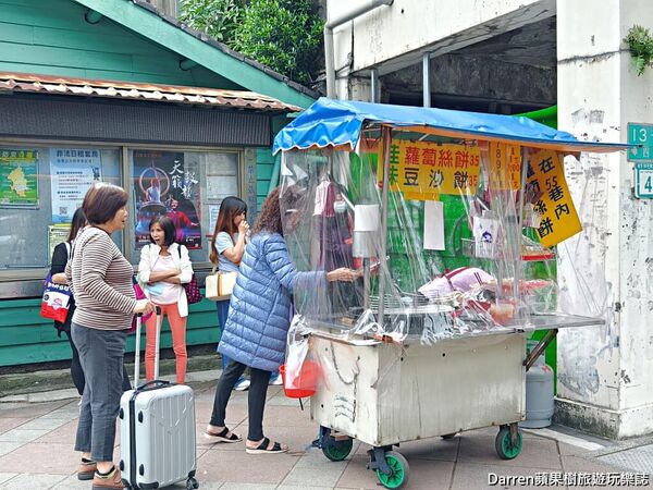 ▲▼台北排隊美食推薦「古亭佳味蘿蔔絲餅」必吃豆沙餅、酥香蘿蔔絲餅。（圖／部落客DARREN提供）