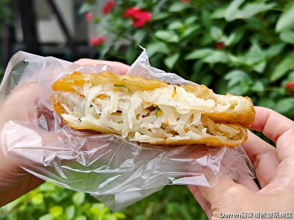 ▲▼台北排隊美食推薦「古亭佳味蘿蔔絲餅」必吃豆沙餅、酥香蘿蔔絲餅。（圖／部落客DARREN提供）