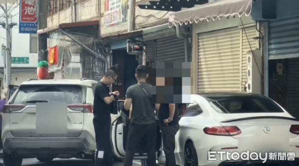 ▲▼             花蓮監獄受刑人竟找獄外友人，操控無人機以空投方式運送洋酒與檳榔。（圖／記者王兆麟翻攝，下同）