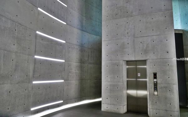 ▲▼日本山陽「岡山信用金庫」由世界知名建築師安藤忠雄設計，現代簡約時尚，免費參觀還有專人導覽。（圖／部落客Mika提供）