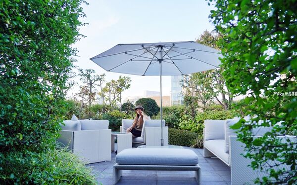 ▲▼日本山陽「岡山信用金庫」由世界知名建築師安藤忠雄設計，現代簡約時尚，免費參觀還有專人導覽。（圖／部落客Mika提供）