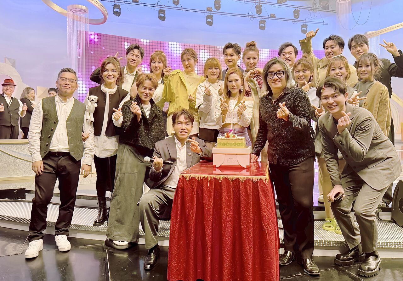 ▲▼吳申梅生日，主持人康康、許志豪等人驚喜慶生。（圖／喜上梅梢娛樂提供）