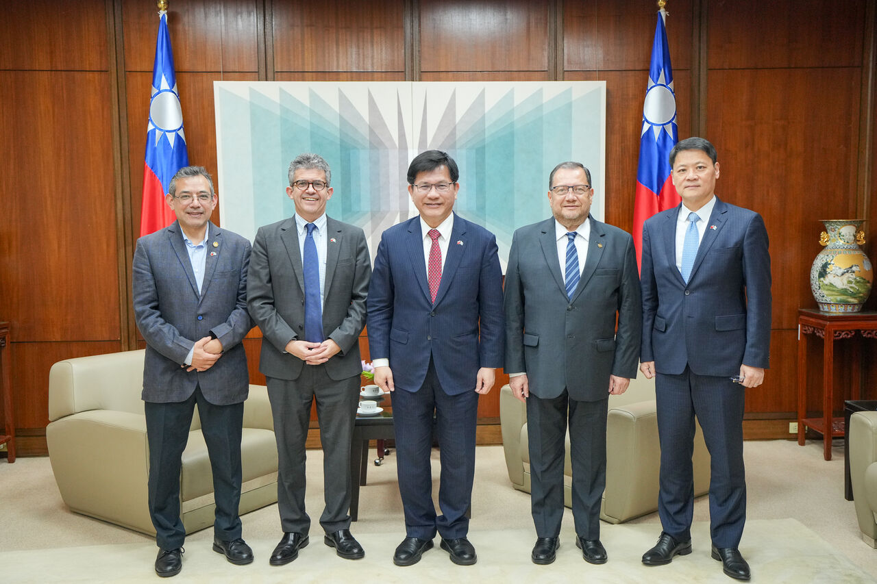 台海瓜三國醫療合作 林佳龍樂觀其成:醫療無國界