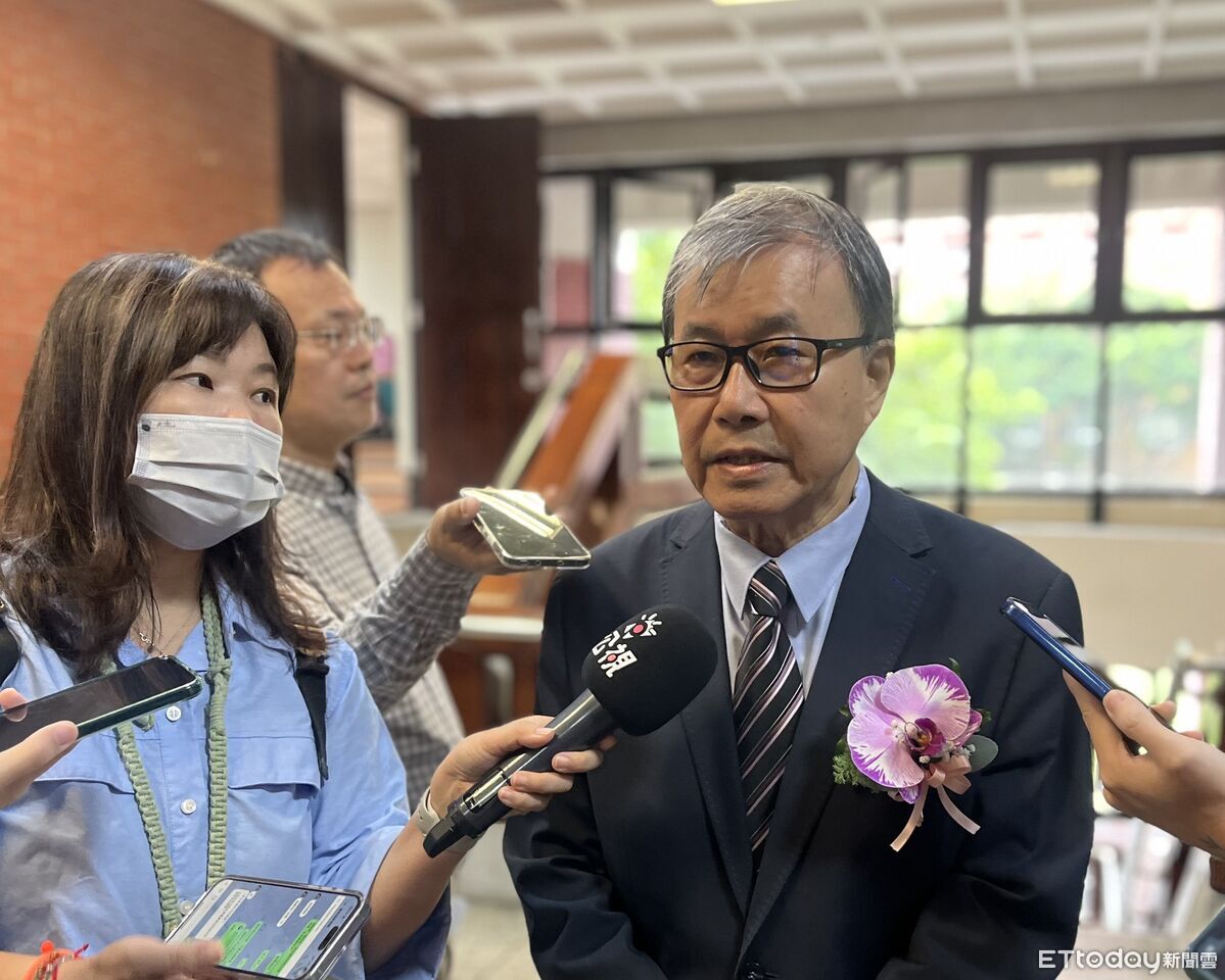 教育部祭3招「防校園濫訴」　鄭英耀：年底前完成修法