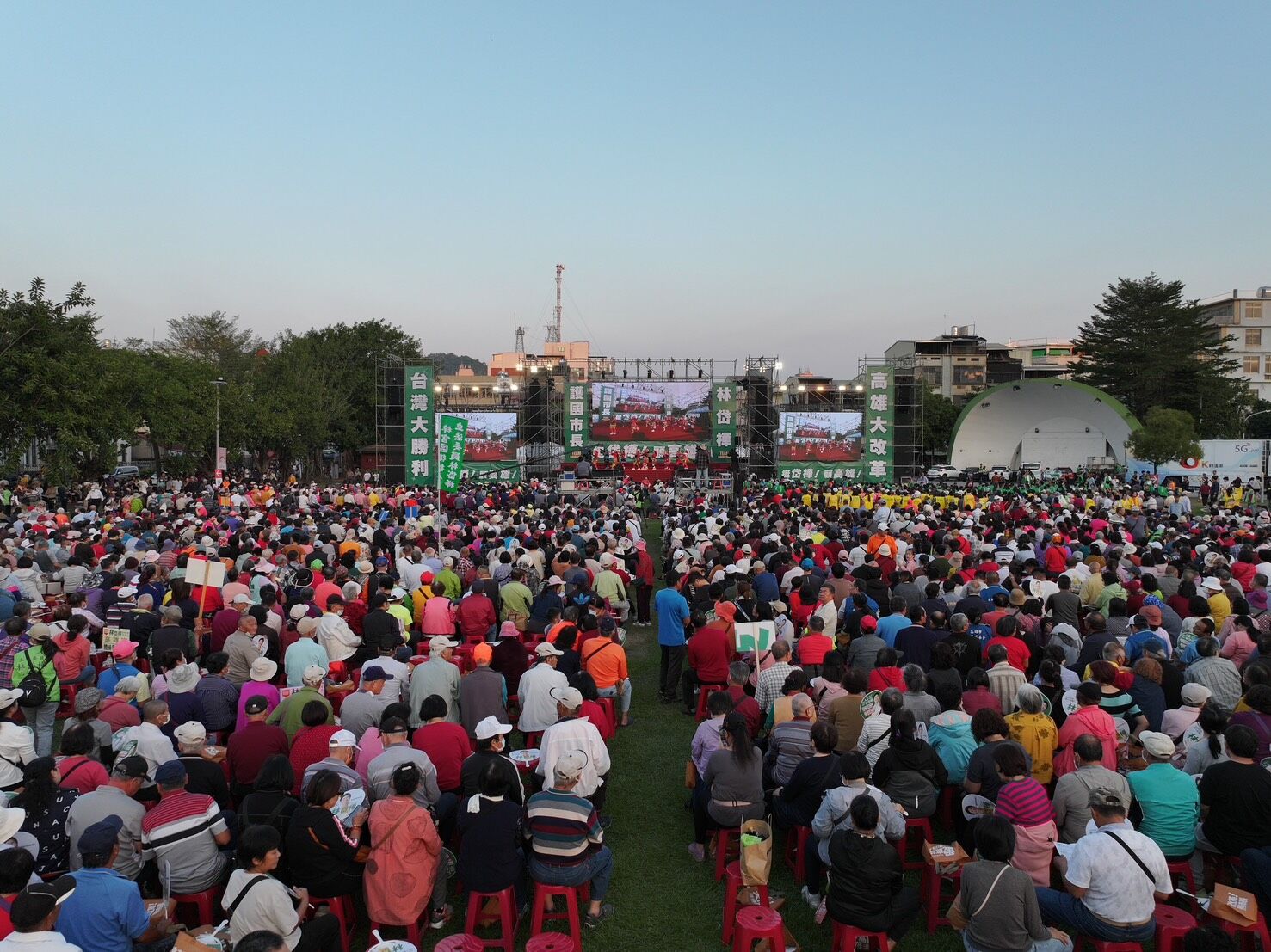 ▲▼民進黨高雄市長初選參選人林岱樺於旗山公共體育場舉辦造勢會。（圖／記者許宥孺翻攝）