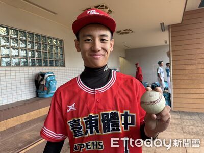 黑豹旗／IG學「魔球」發威！曾睿豪離開桃園唸東體　目標職棒