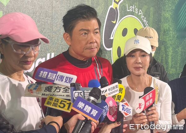 ▲▼曾國城、陳美鳳、方芳芳出席第一屆「星動盃」明星匹克球公益賽。（圖／記者孟育民攝）