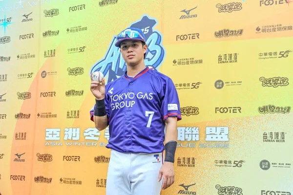 ▲單場MVP由仲俣慎之輔獲選，此役繳出6打數3安打，包括一發二分全壘打，攻下全隊最高的4分打點，並有2得分。            。（圖／中職提供）