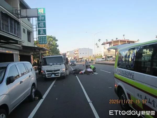 ▲▼霧峰驚傳機車自撞，1人頭部嚴重撕裂傷命危送醫         。（圖／民眾提供）