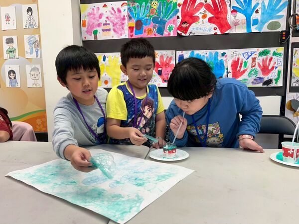 ▲小朋友開心創作。（圖／基金會提供）