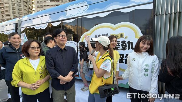 ▲▼高雄市長陳其邁今下午出席活動，回應提告陳菁徽抹黑指控。（圖／記者吳世龍攝，下同）