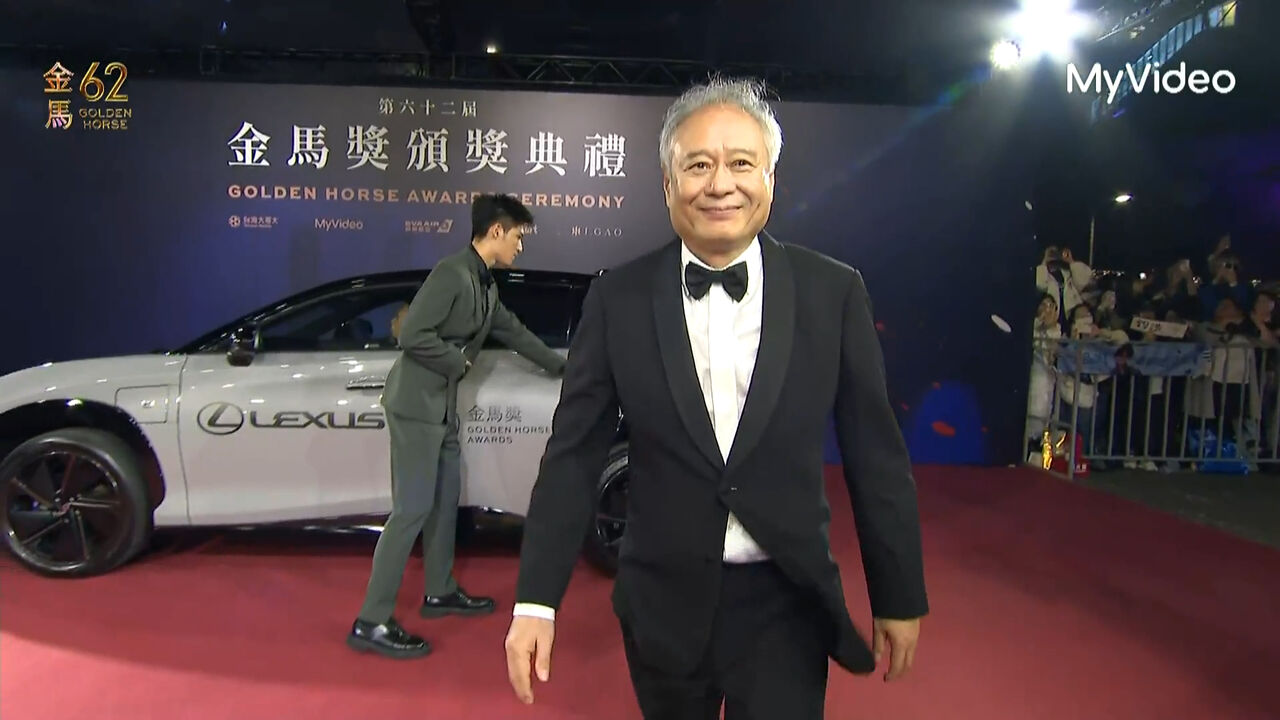 金馬獎/李安登紅毯被攝影機嚇一跳! 親切打招呼:回台都有收穫