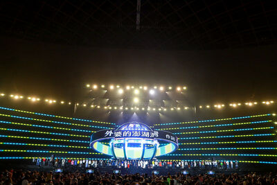 74位歌手「站滿大巨蛋舞台」開唱! 超狂震撼畫面曝光