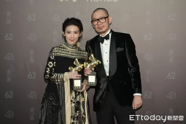 ▲▼金馬62頒獎典禮 後臺得獎感言-最佳原創電影歌曲 詞 : 張吉安,曲:戴佩妮,唱 : 戴佩妮( 地母 )。（圖／記者黃克翔攝）