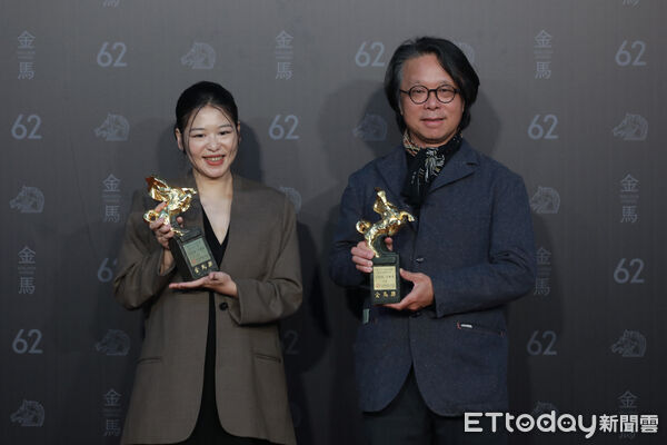 ▲▼ 金馬62頒獎典禮 後臺得獎感言-最佳美術設計 王誌成, 尤麗雯-大濛。（圖／記者黃克翔攝）