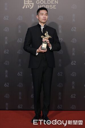 ▲▼金馬62頒獎典禮 後臺得獎感言最佳導演-李駿碩。（圖／記者周宸亘攝）