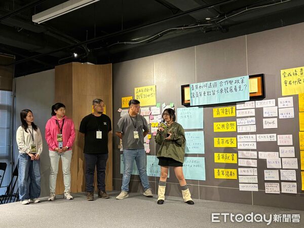 ▲「南青出擊」交流活動，三地青年委員分享地方行動經驗，在台南展開跨域對話。（記者林東良翻攝，下同）