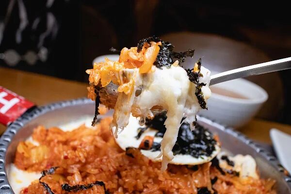 ▲▼金家紫菜包飯明洞站店。（圖／部落客美熊提供）