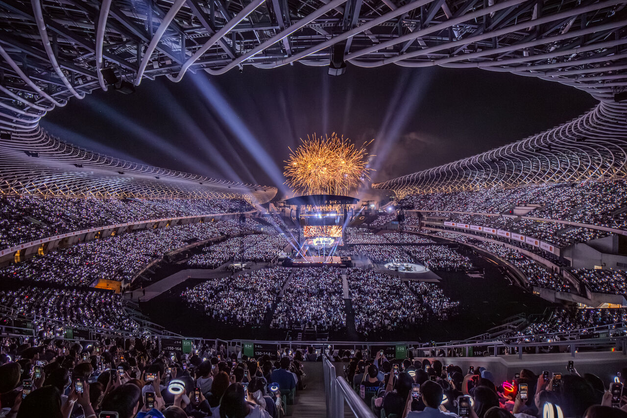 TWICE、伍佰都來！高雄4演唱場地齊開唱　捷運運量再創全年最高