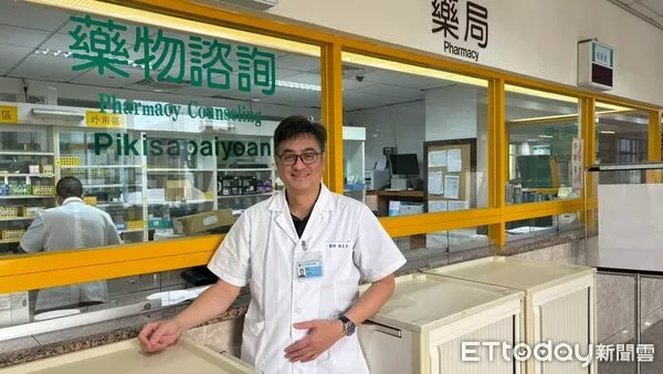 ▲▼玉里醫院藥劑科陳長青主任提醒，保健品並非人人都需要，選擇前應認清標示、了解自身需求，才能真正「吃得安心、補得有效」。（圖／玉里醫院提供，下同）