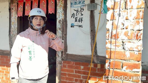 ▲台南做工行善團接力修繕弱勢家庭，讓寒冬不再冰冷。（圖／記者林東良翻攝，下同）