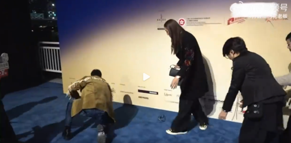 ▲▼任達華。（圖／翻攝自微博）