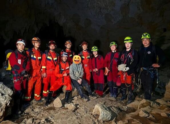 ▲▼「世界第一長洞」打卡迷路　陸男失聯6天靠喝地下水生還。（圖／翻攝極目新聞）