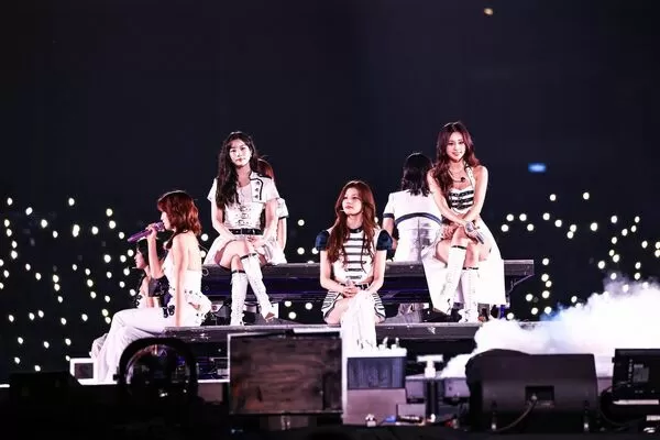 ▲▼TWICE今晚繼續在高雄世運開唱 。（圖／Live Nation Taiwan提供）