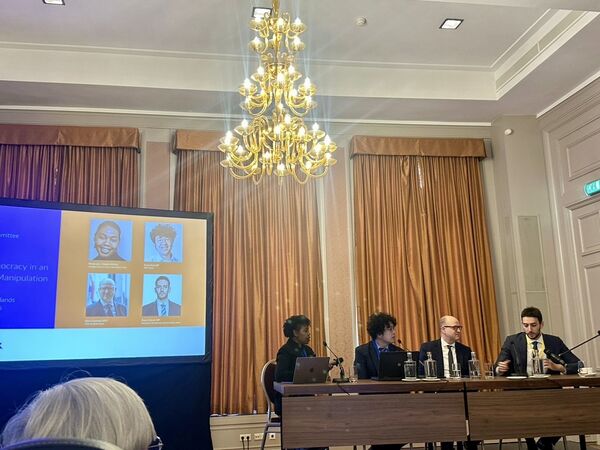 ▲▼民進黨立委范雲、沈伯洋出席國際自由聯盟（Liberal International, LI）第209屆執行委員會。（圖／民進黨提供）