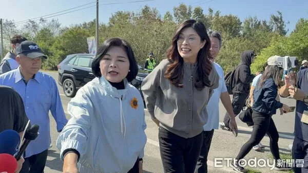 ▲鄭麗文到雲林口湖參加健走活動。（圖／記者游瓊華翻攝）