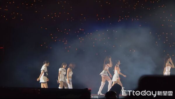 ▲▼TWICE熱力開唱。（圖／讀者提供）
