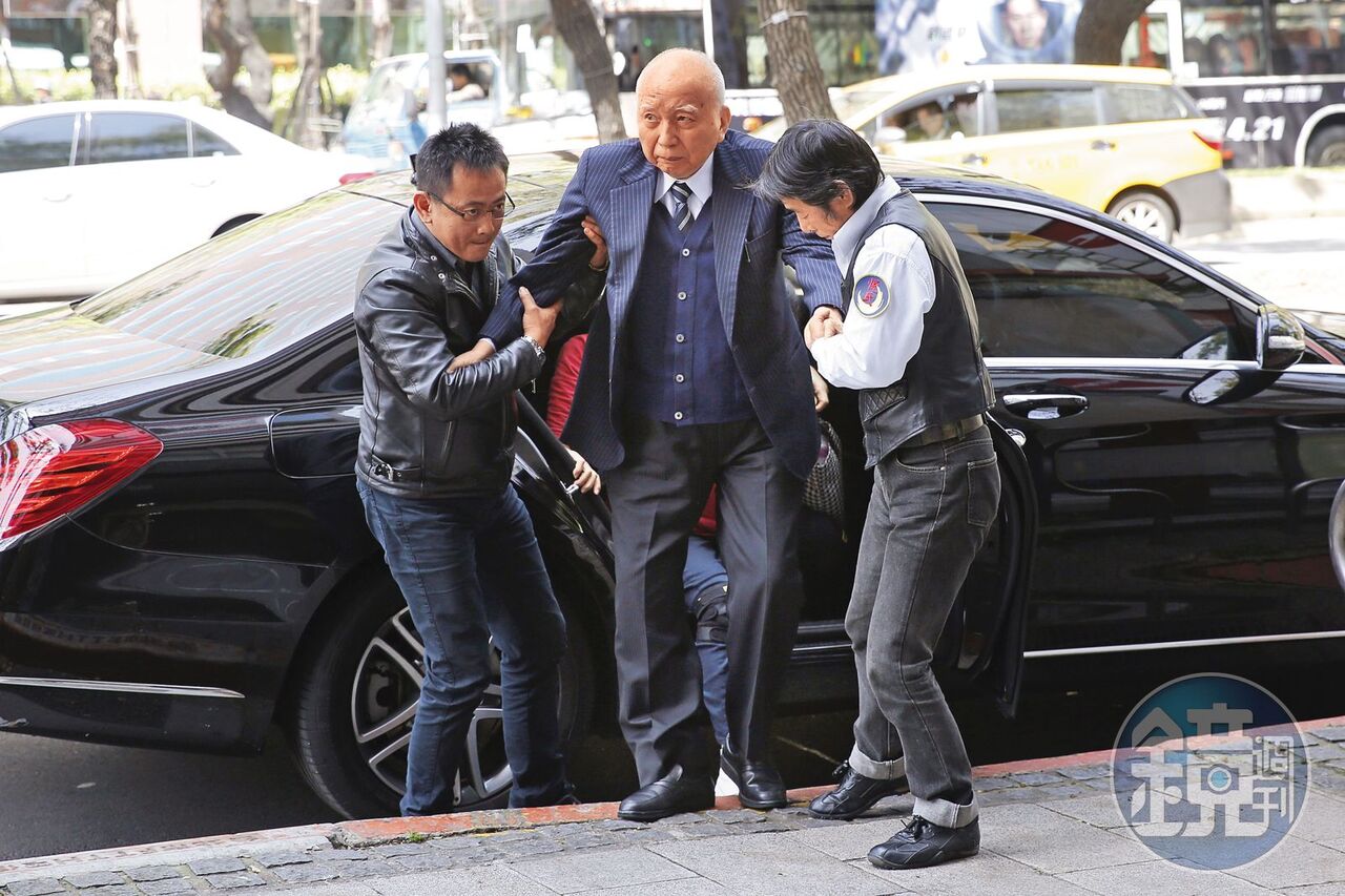 味王家族千億股權離奇消失　法官罰10控股公司各2萬