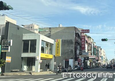 「3皇3家」黯然搬離30年起家厝 舊址養蚊18個月降租求生