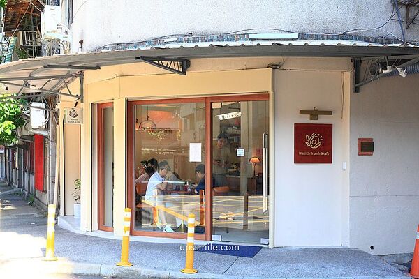 ▲▼永和早午餐寵物友善咖啡廳「渥時Warmth brunch&cafe」。（圖／部落客萍子提供）