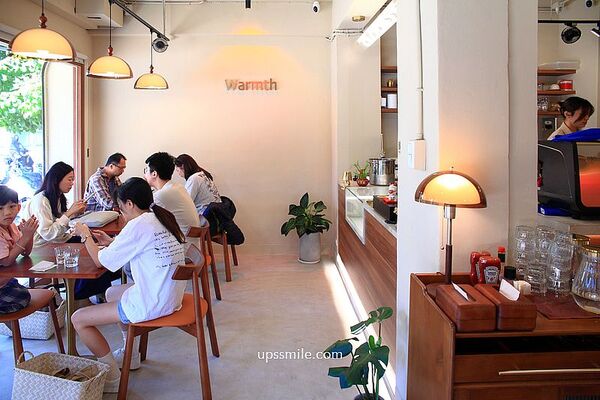 ▲▼永和早午餐寵物友善咖啡廳「渥時Warmth brunch&cafe」。（圖／部落客萍子提供）