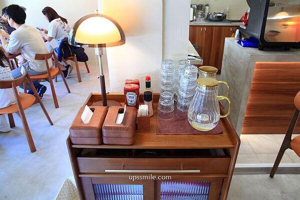 ▲▼永和早午餐寵物友善咖啡廳「渥時Warmth brunch&cafe」。（圖／部落客萍子提供）